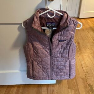 Patagonia Women’s  Quilted Vest - Mauve